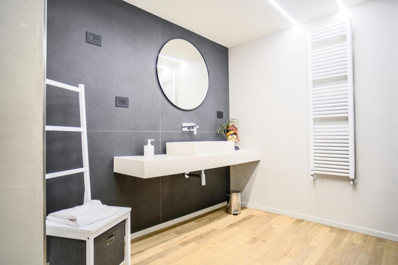 Gabriele Boutique Apartment Флоренция Экстерьер фото